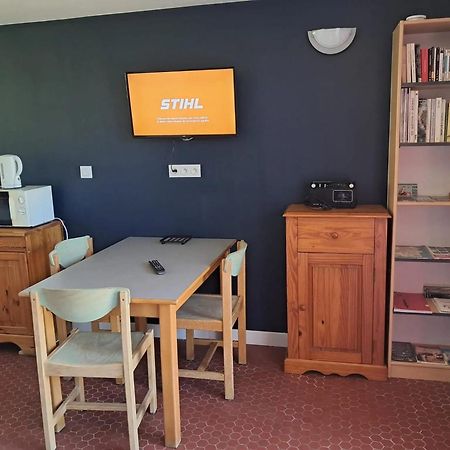 Studio Charmant A Treignac Avec Terrasse De 22 M² Zewnętrze zdjęcie